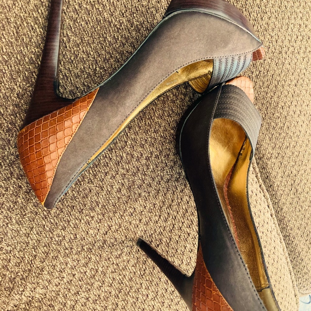 Pelle Moda Heels